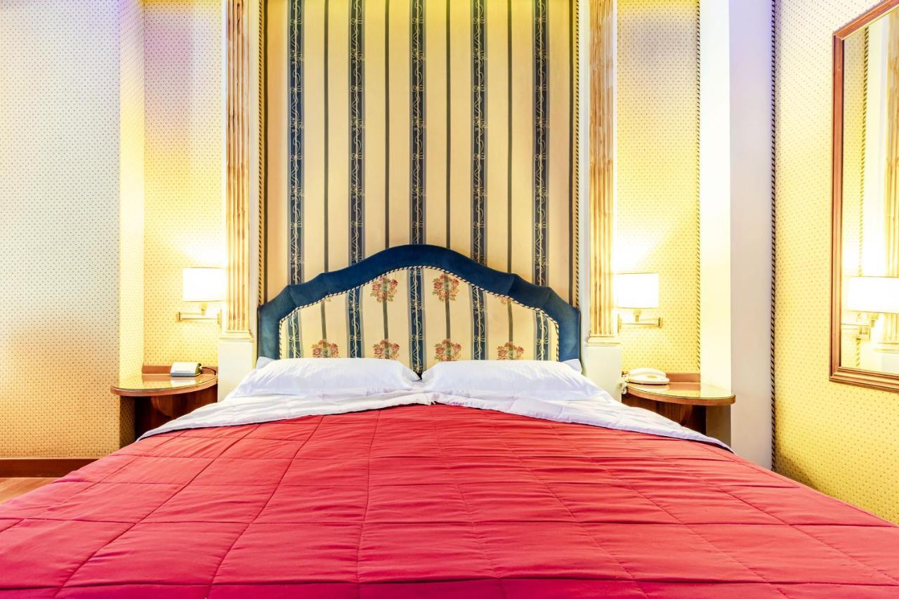 Hotel Motel Miami Pioltello Eksteriør billede