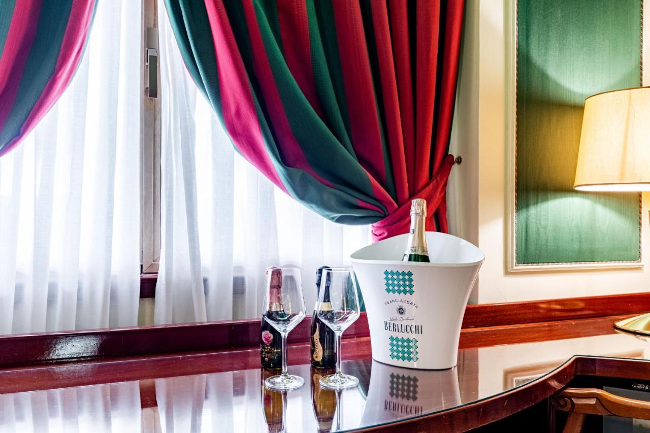 Hotel Motel Miami Pioltello Eksteriør billede
