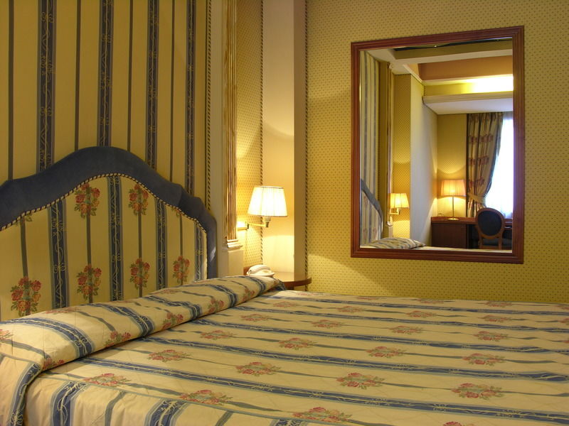 Hotel Motel Miami Pioltello Eksteriør billede